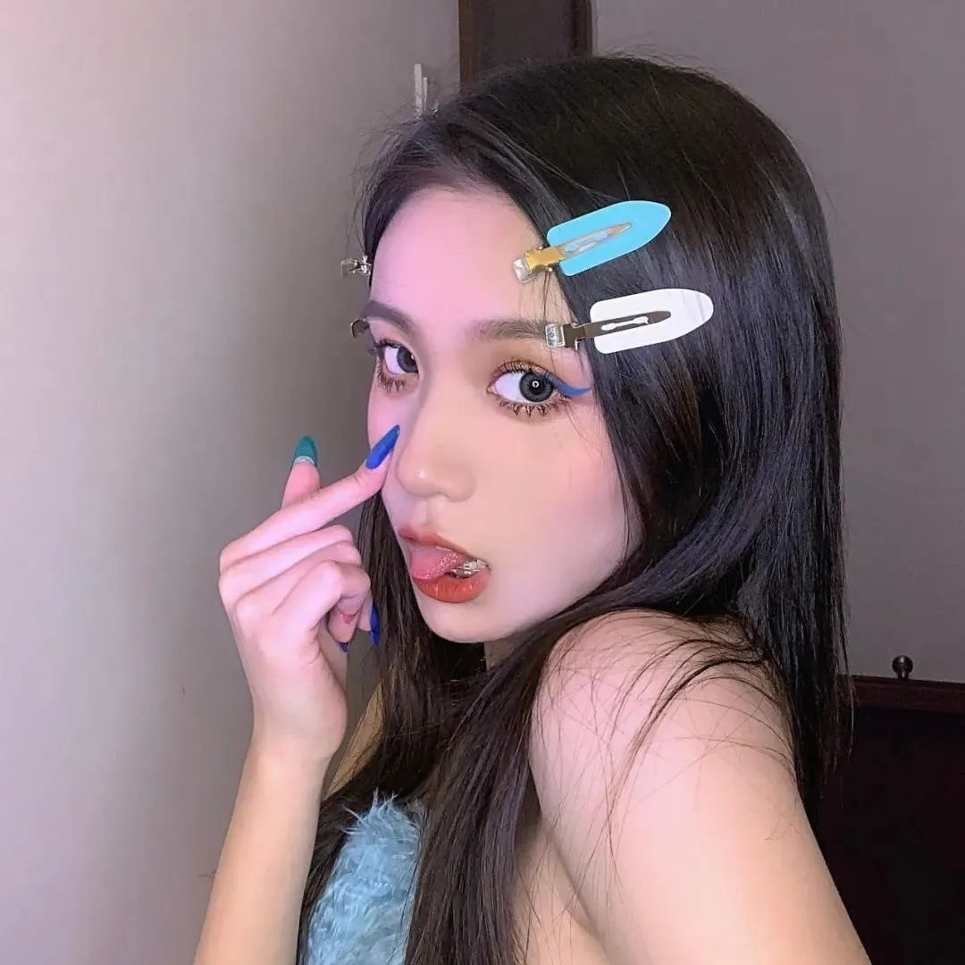 《王牌主播》海报